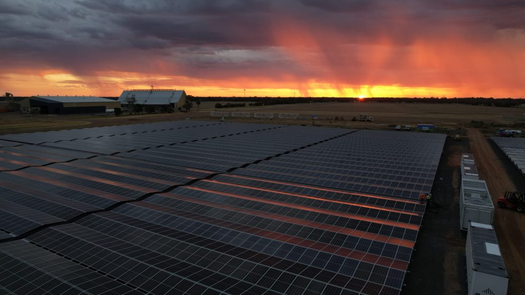 Wathagar Solar Farm (Sunset)